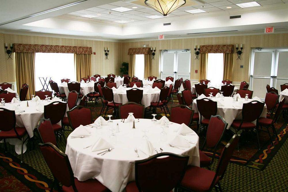 Hilton Garden Inn-Newburgh/Stewart Airport Restaurant photo