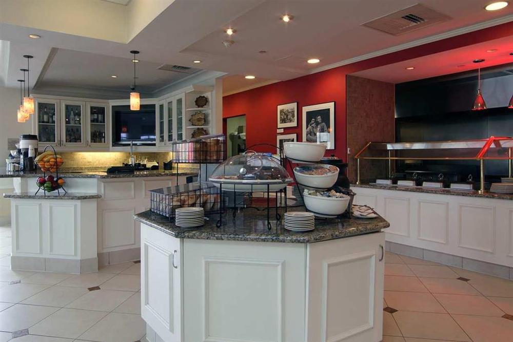 Hilton Garden Inn-Newburgh/Stewart Airport Restaurant photo